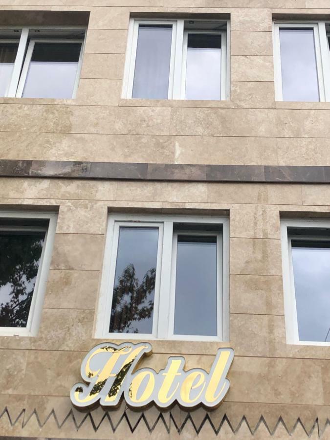 Hotel Moji Köln Exterior foto